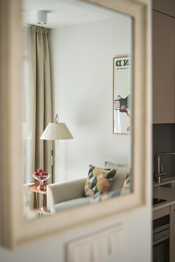 Apartament Maly Prl - Mlyn Maria - Art Apartments Wrocław Exteriör bild